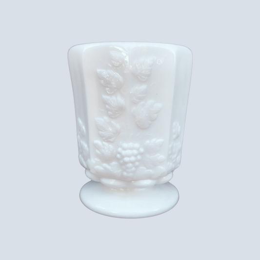 Vintage Westmoreland Leaves and Grapes Pencil Cup